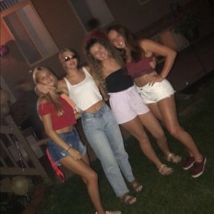 Meet your Posher, Abby